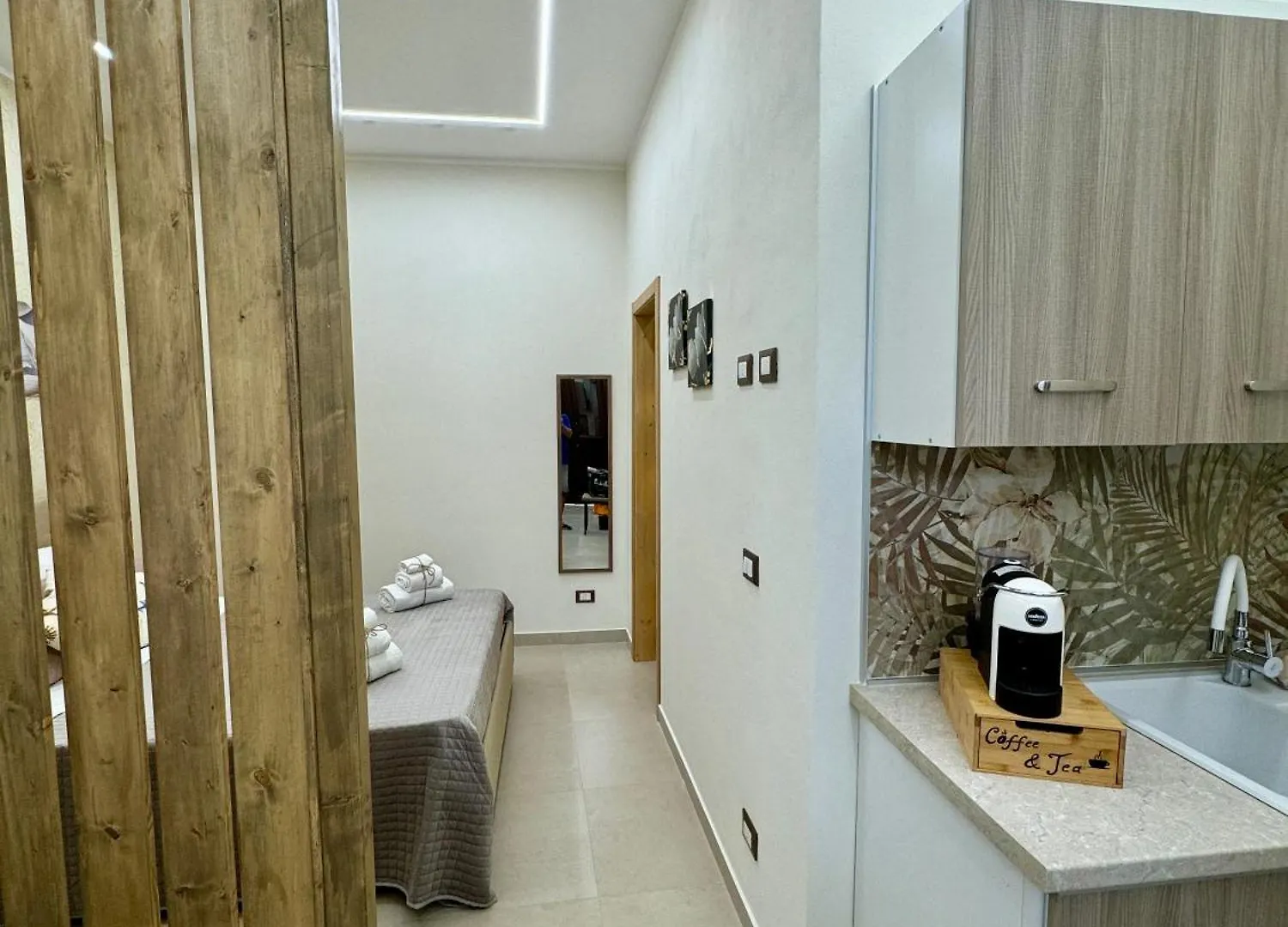 Casa vacanze Casetta Philia, Appartamento Silenzioso Con Aria Condizionata E Parcheggio Gratuito A Castellammare Del Golfo